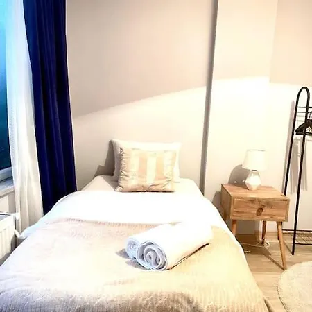 Ortakoy Sahilde Genis Luks Daire 아파트